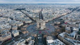 フランスで起きている、年金政策に対するデモ・ストライキの記事を読んでの画像