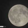 満月（ストロベリームーン）のライブ中継を眺めながら、現代の 便利な環境などについて想いを馳せるの画像