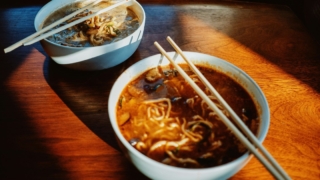 ラーメンとローカルニュースと私