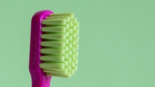 歯ブラシを変えてしばらく経った今、とあるデメリットに気付いてしまい…