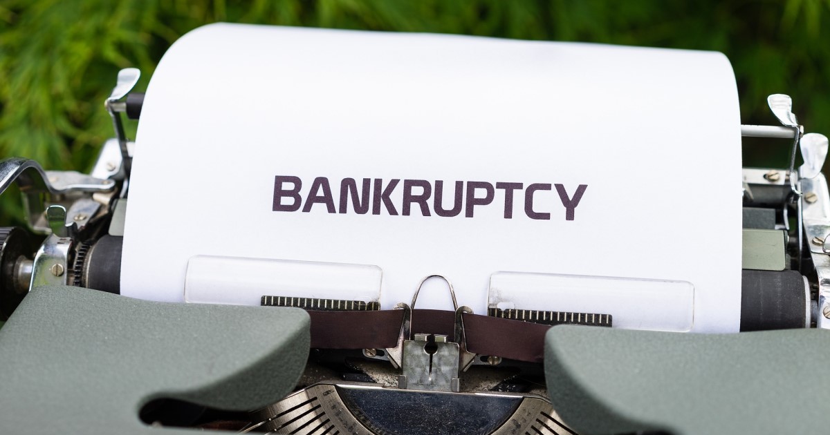 日本の経済は不景気だと思わせる記事を見かけ、しかし緩やかに回復しているという見解もあり…