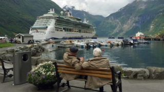 仕事を辞めるとボケやすいのかボケにくいのか