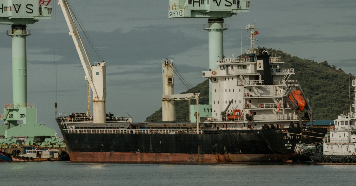 戦争が長引くことによる影響の話で、「ナフサ」がピックアップされることが増えてきました