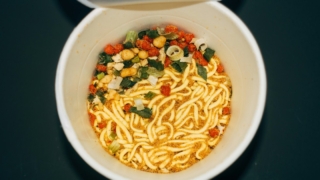 カップ麺を食べたいなあと言うだけの記事