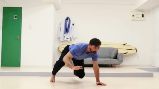 身体の部位で、足以外にも「つる」部分があることを知る…というか体験する